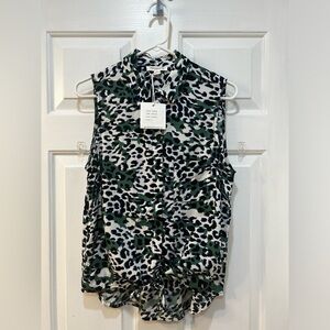 NWT Beach Lunch Lounge Janera Animal Print Top Size M Button Down Front Knot